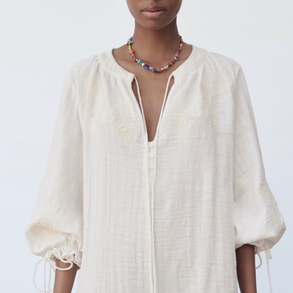 ROMPER WITH FLORAL EMBROIDERY - Picture 6 of 7